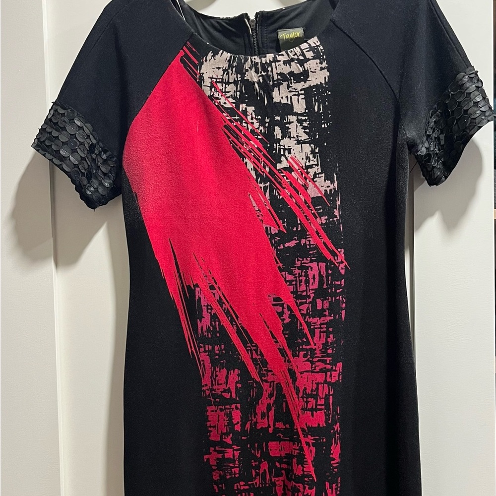 Taylor retro dress, size 4.